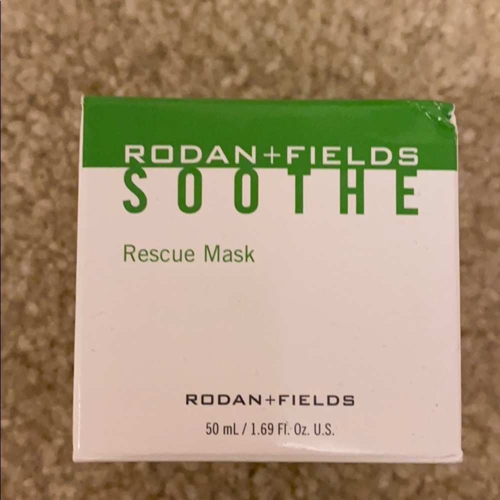 Rodan and Fields Rescue Mask